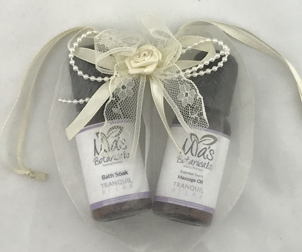 Say 'I Do' to These 50 Charming Engagement Party Favors - Forever Wedding  Favors